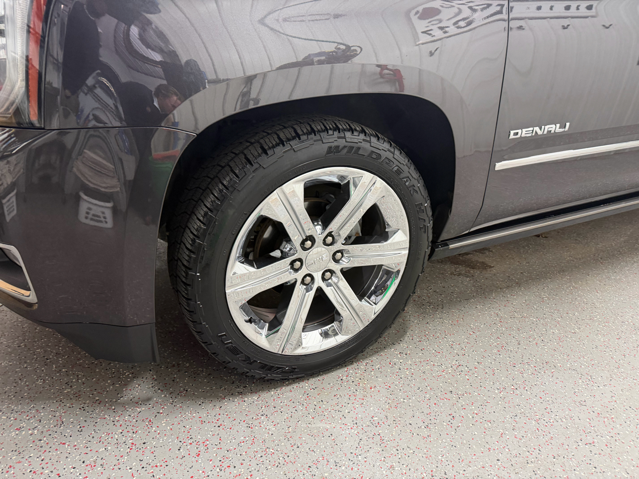 GMC Yukon XL Denali 4WD 2016