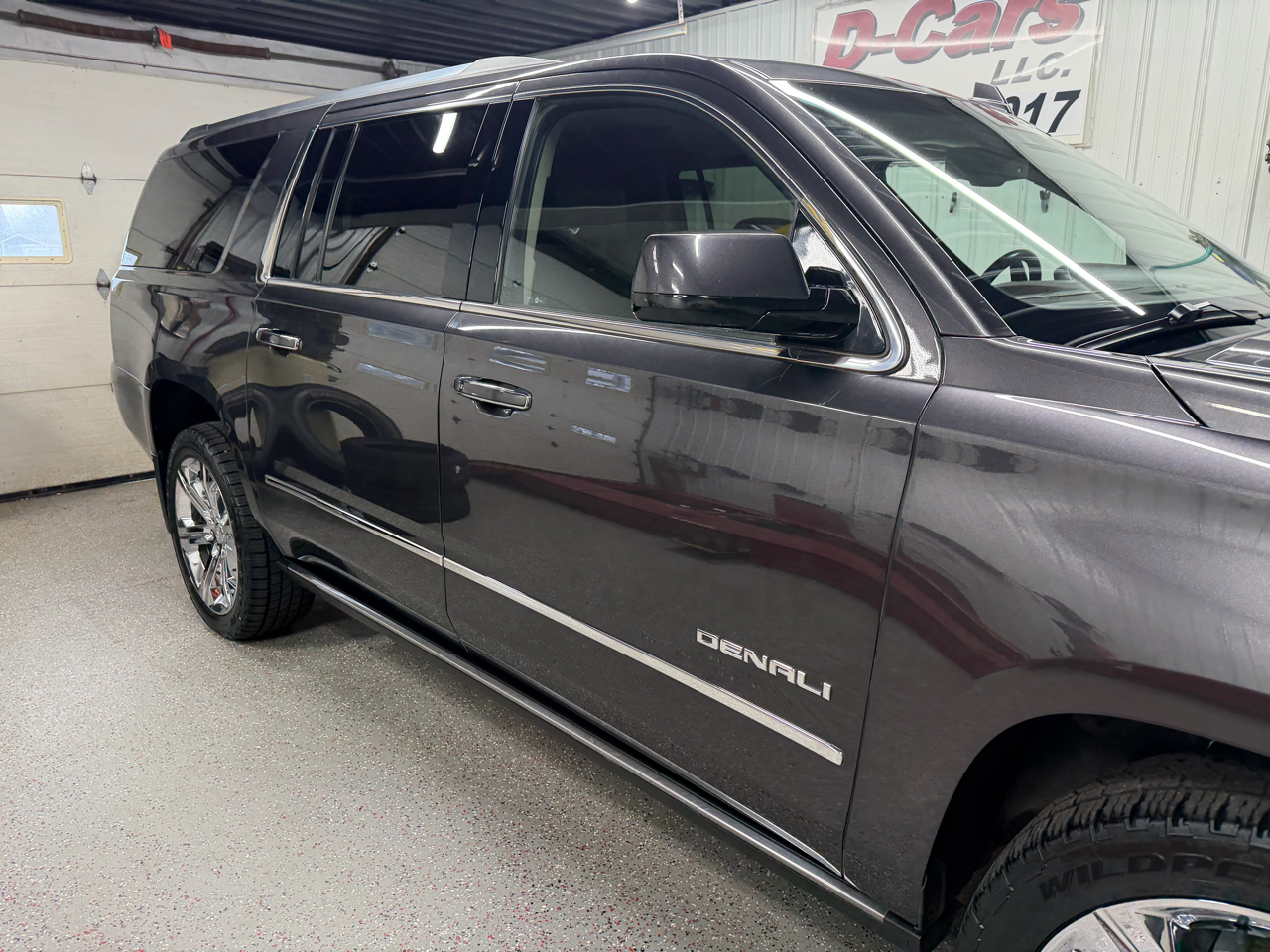 GMC Yukon XL Denali 4WD 2016