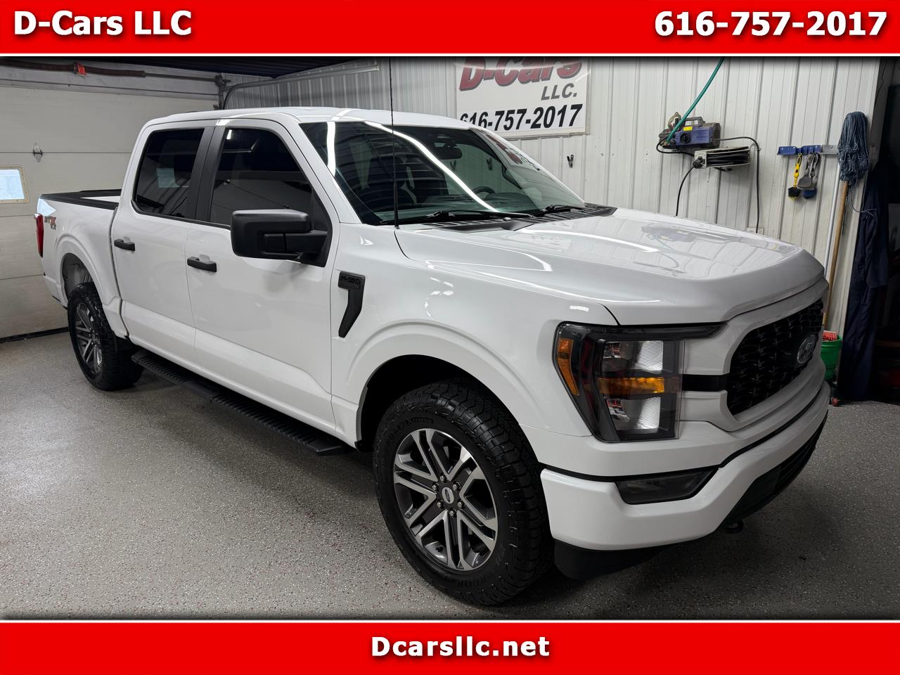 2023 Ford F-150 XL's photo