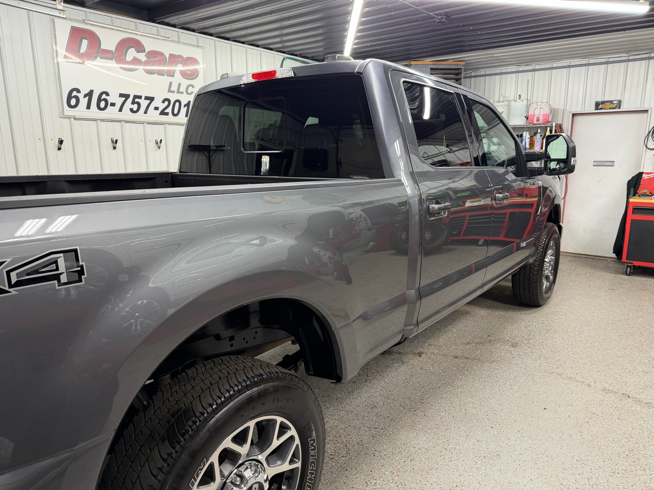 Ford F-250 SD Lariat Crew Cab Short Bed 4WD 2022