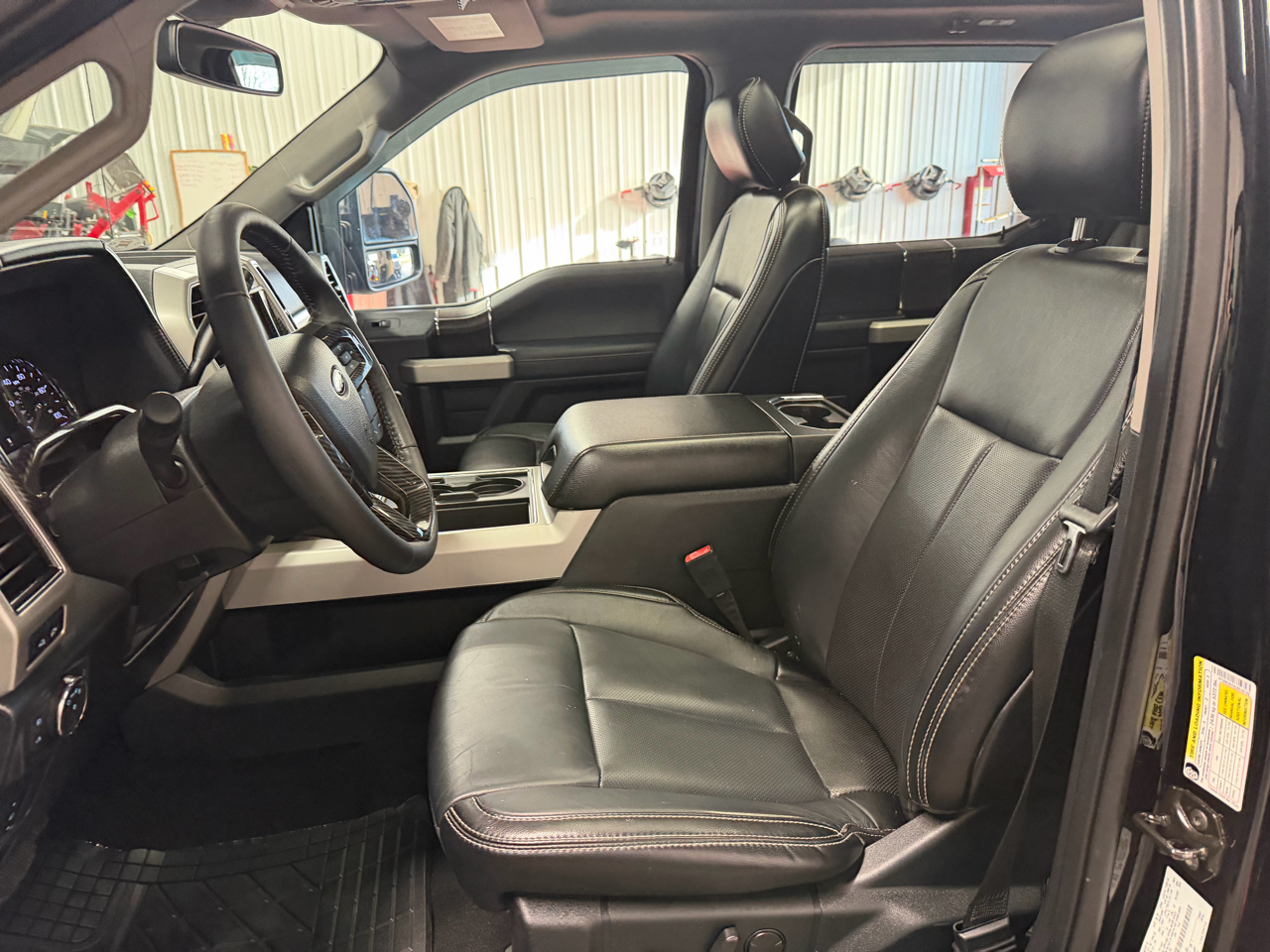 Ford F-350 SD Lariat Crew Cab LWB DRW 4WD 2020