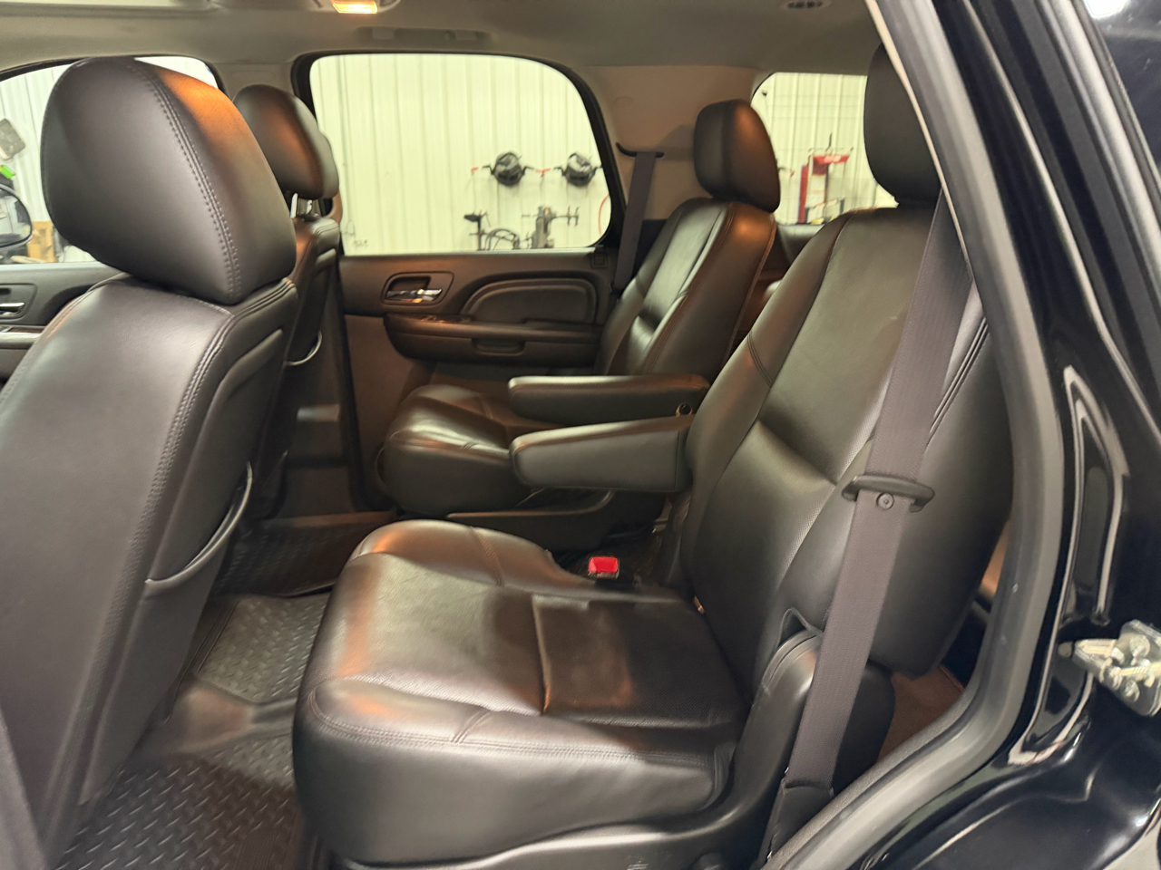 GMC Yukon Denali AWD 2012