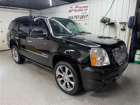 2012 GMC Yukon Denali AWD