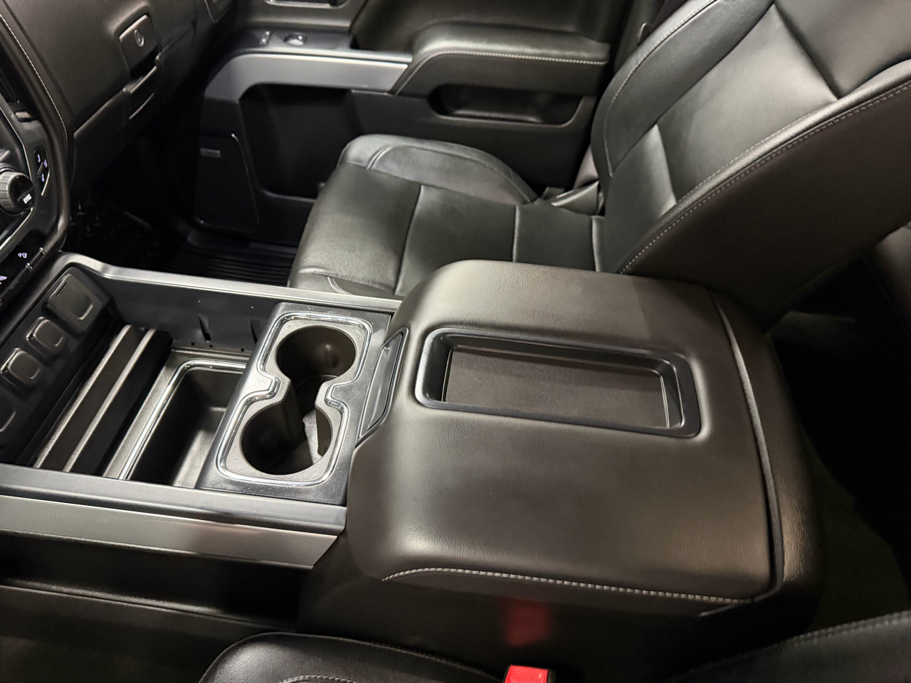 Chevrolet Silverado 2500HD 4WD Crew Cab 159" LTZ 2015