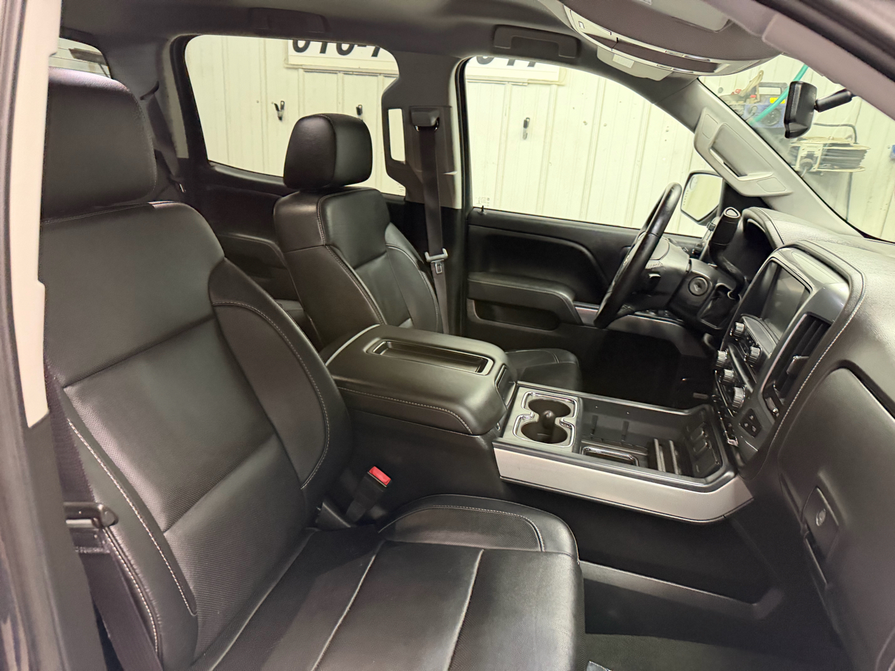 Chevrolet Silverado 2500HD 4WD Crew Cab 159" LTZ 2015