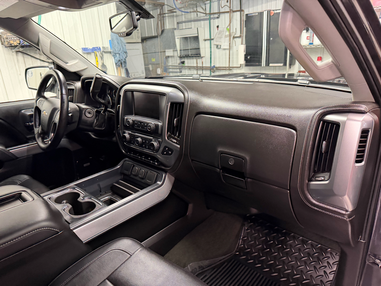 Chevrolet Silverado 2500HD 4WD Crew Cab 159" LTZ 2015
