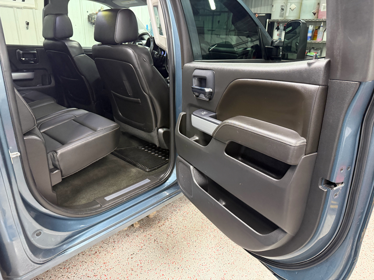 Chevrolet Silverado 2500HD 4WD Crew Cab 159" LTZ 2015