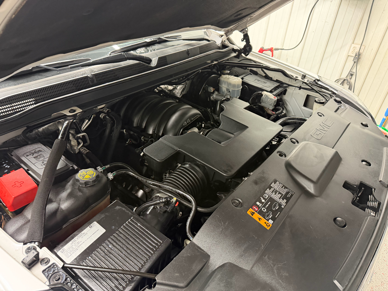 GMC Yukon XL Denali 4WD 2017