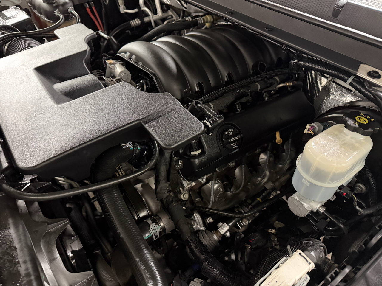 GMC Yukon XL Denali 4WD 2017