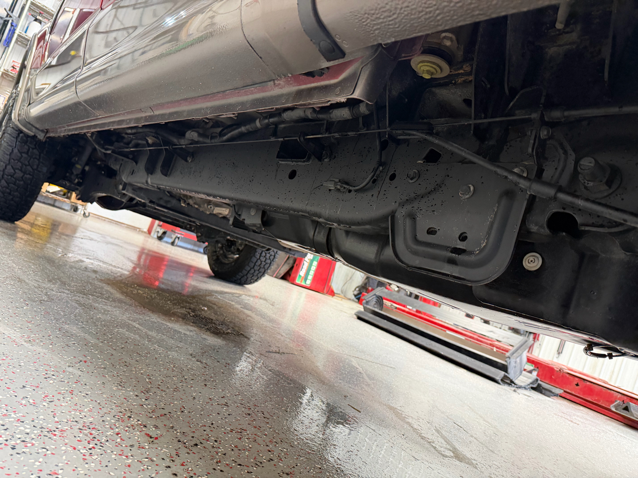 Ford F-250 SD Lariat Crew Cab Short Bed 4WD 2019