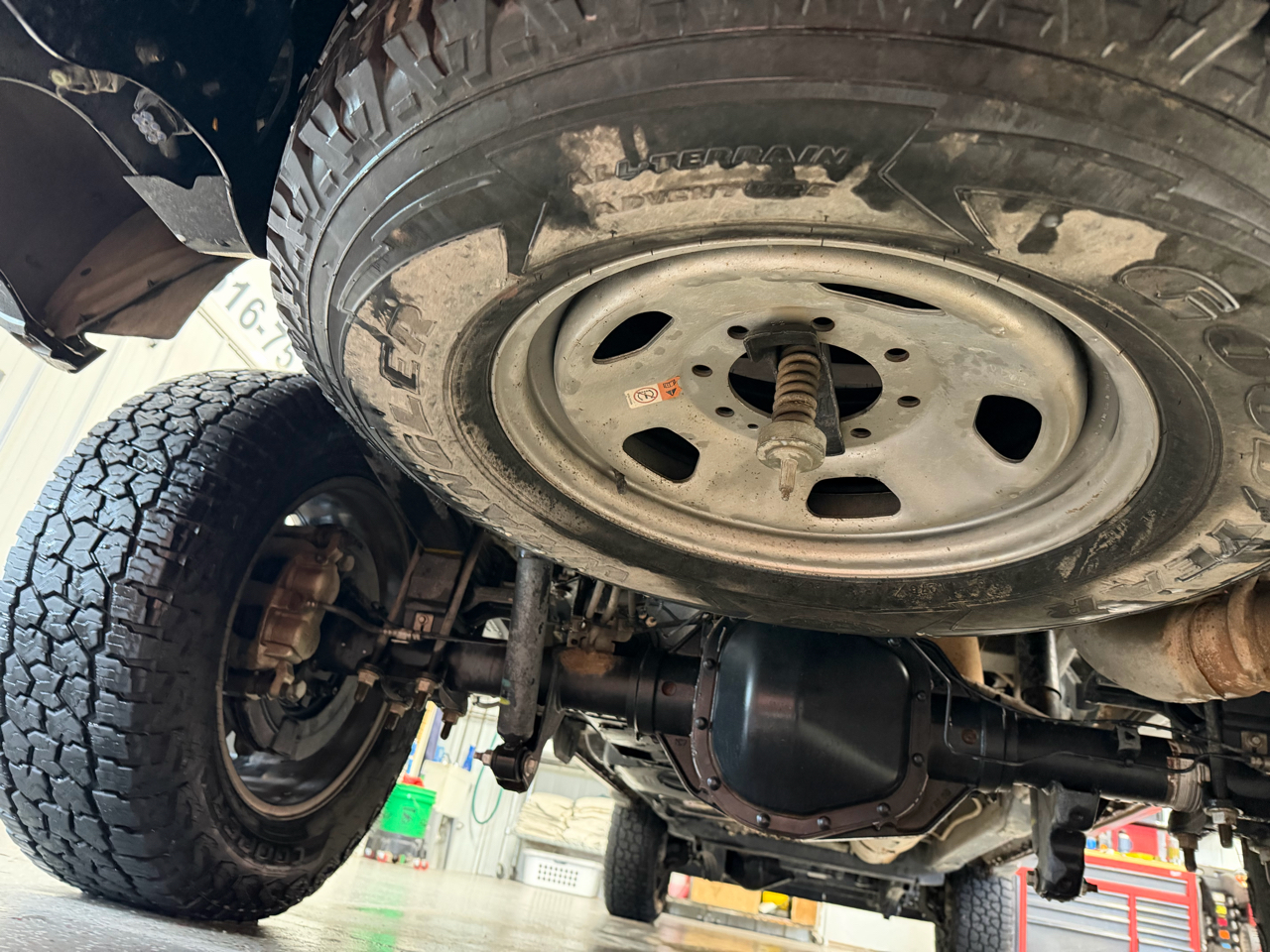 Ford F-250 SD Lariat Crew Cab Short Bed 4WD 2019