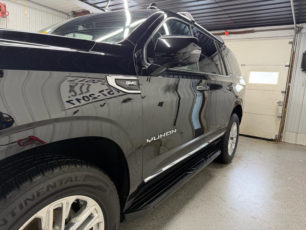 GMC Yukon SLT 4WD 2021