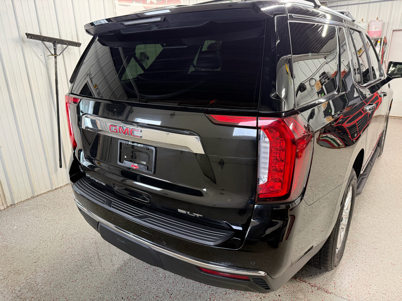 GMC Yukon SLT 4WD 2021