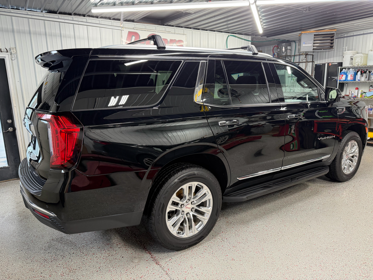 GMC Yukon SLT 4WD 2021