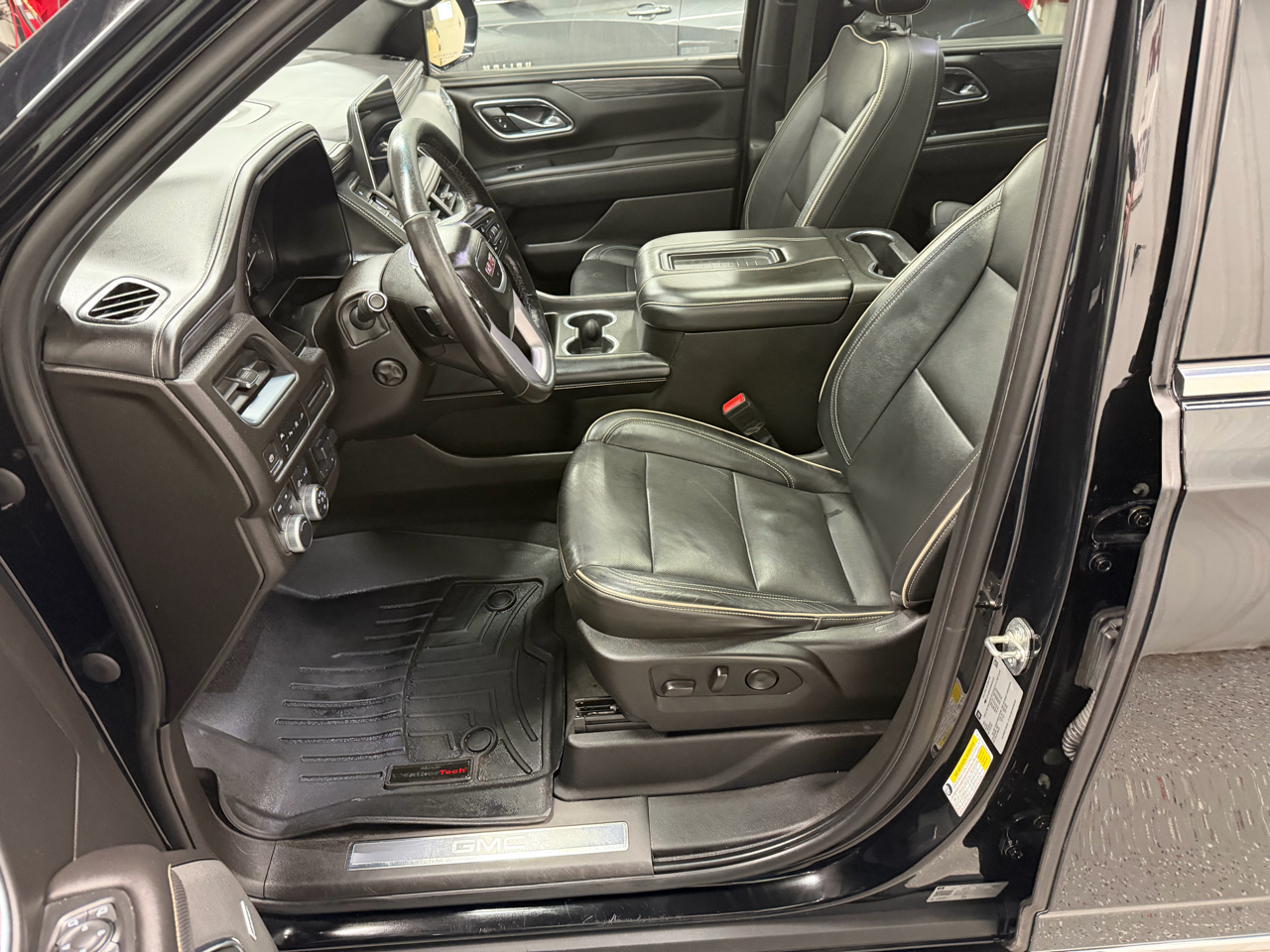 GMC Yukon SLT 4WD 2021