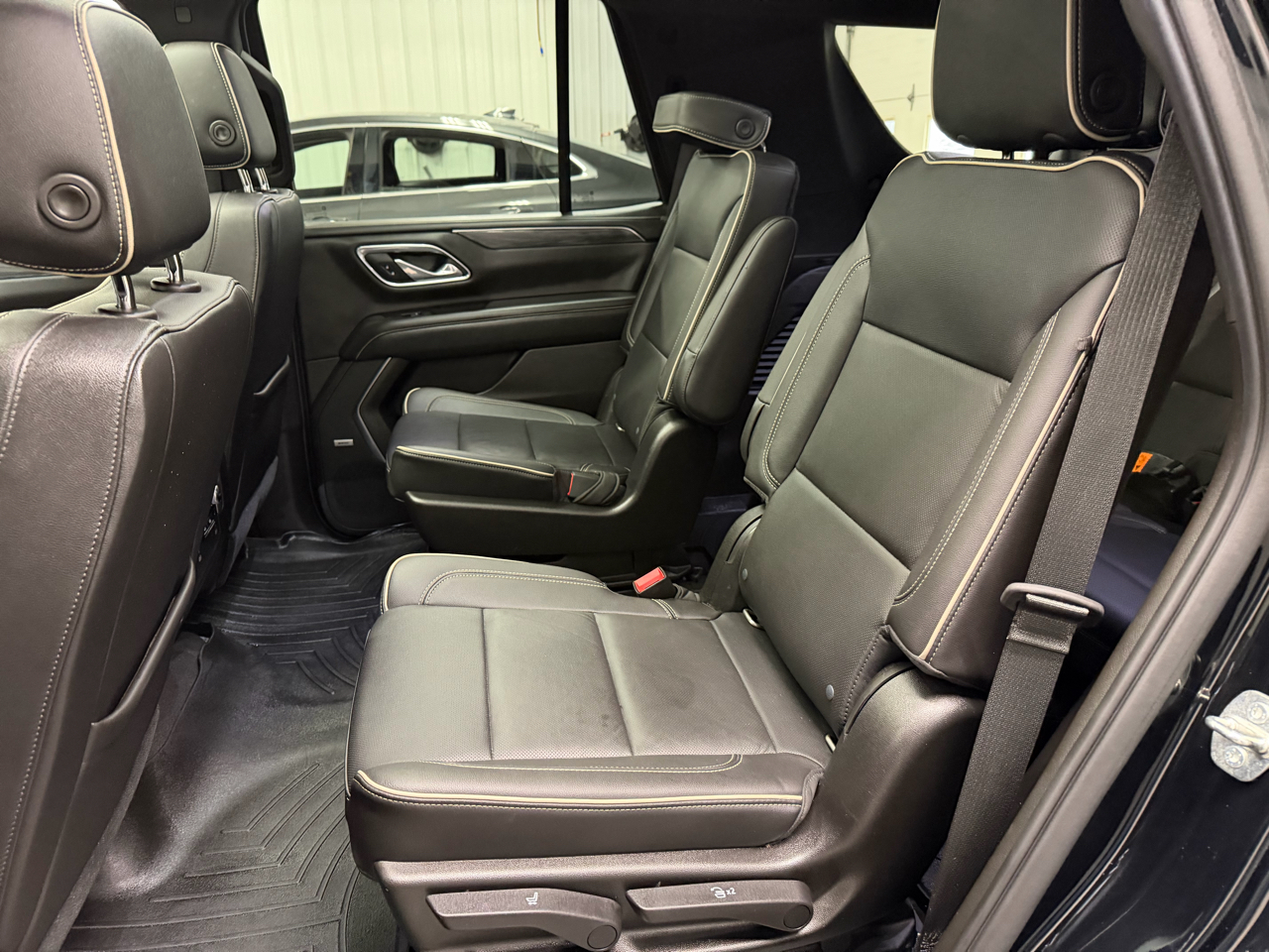 GMC Yukon SLT 4WD 2021