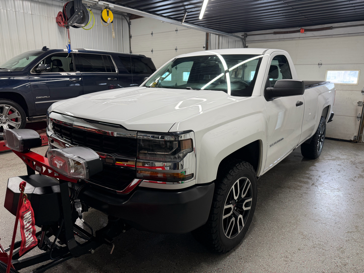 Chevrolet Silverado 1500 1LT Regular Cab 4WD 2018