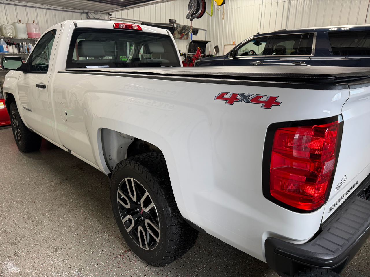 Chevrolet Silverado 1500 1LT Regular Cab 4WD 2018