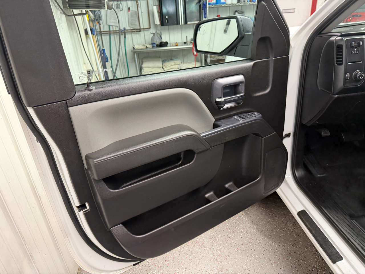 Chevrolet Silverado 1500 1LT Regular Cab 4WD 2018