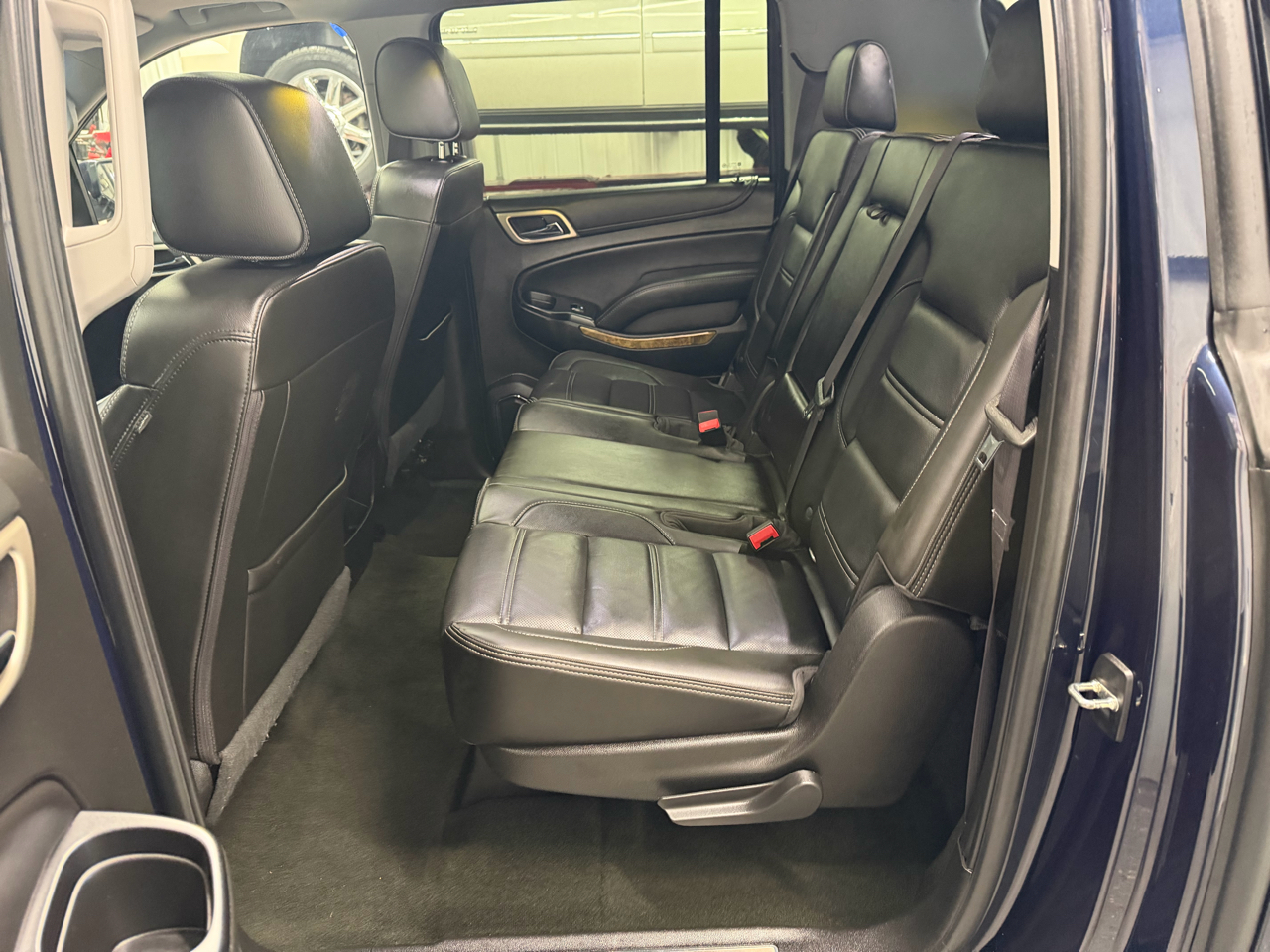 GMC Yukon XL Denali 4WD 2017