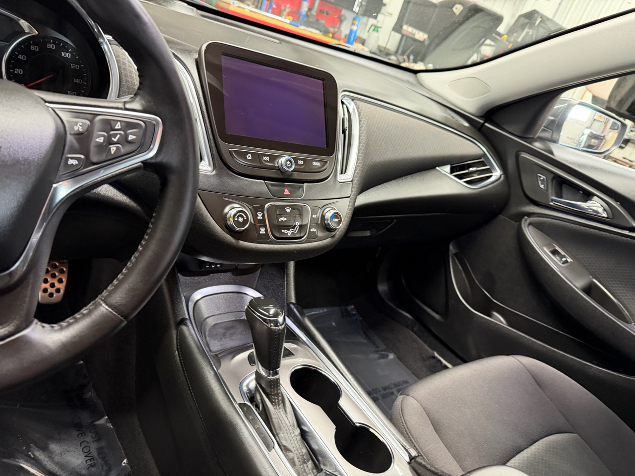 Chevrolet Malibu 1LT 2017