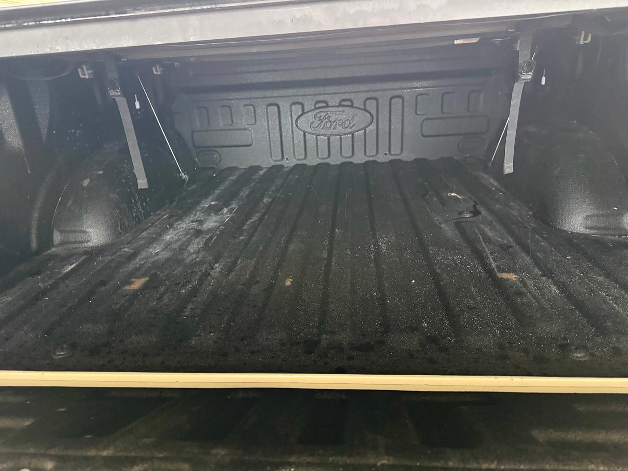 Ford F-150 4WD SuperCrew 145" Lariat 2021