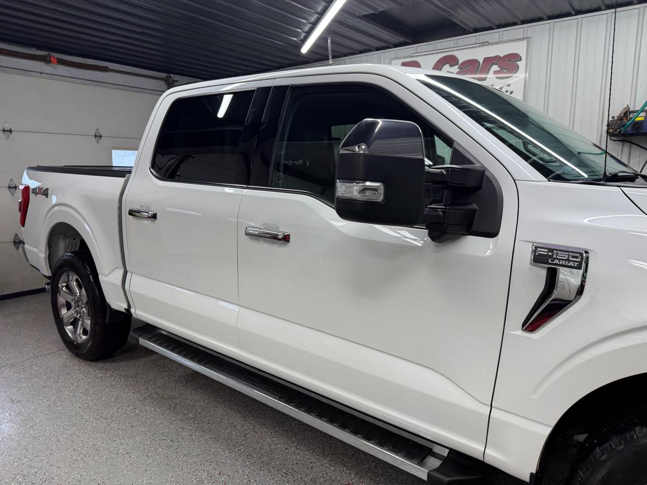 Ford F-150 4WD SuperCrew 145" Lariat 2021