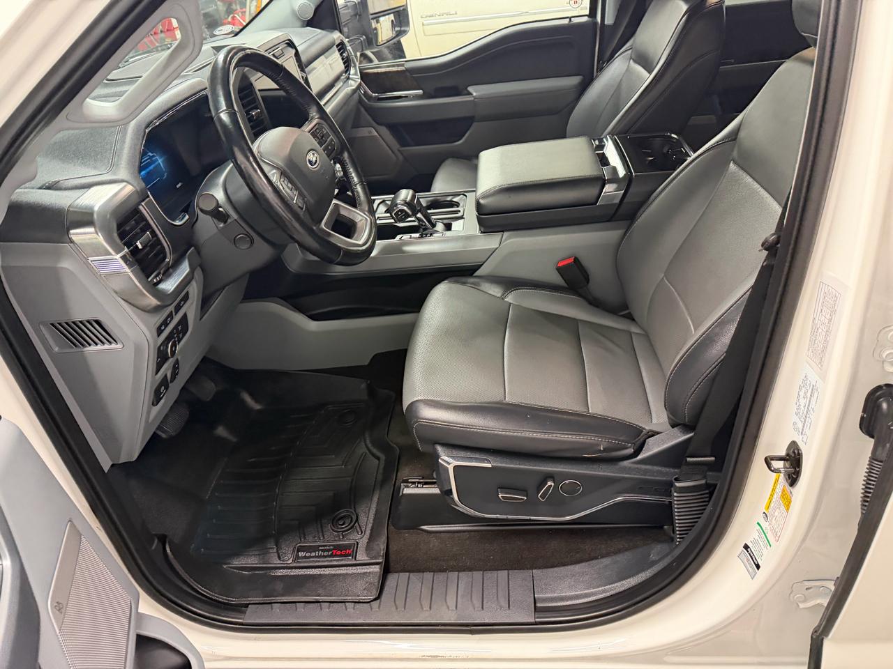 Ford F-150 4WD SuperCrew 145" Lariat 2021