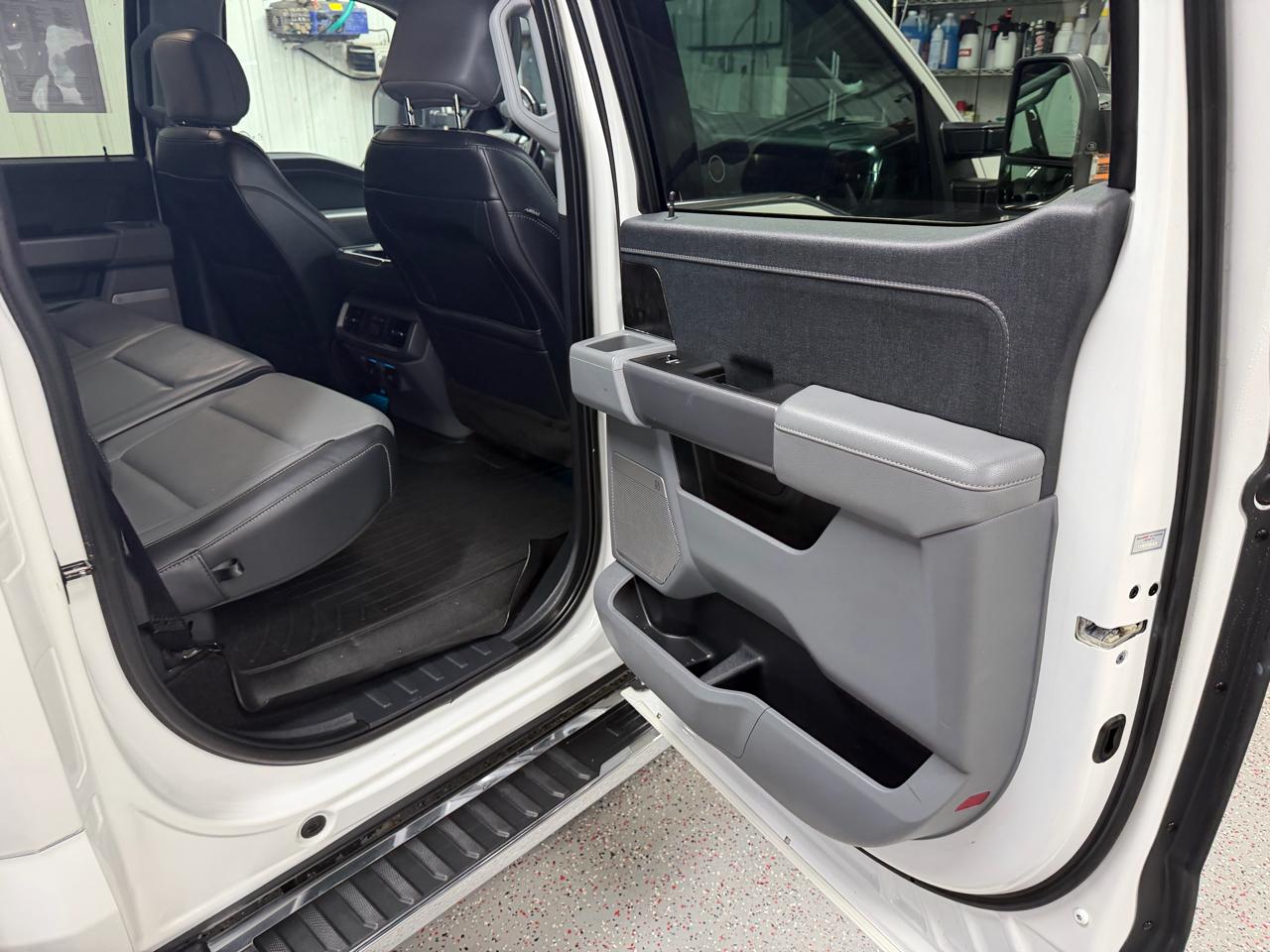 Ford F-150 4WD SuperCrew 145" Lariat 2021