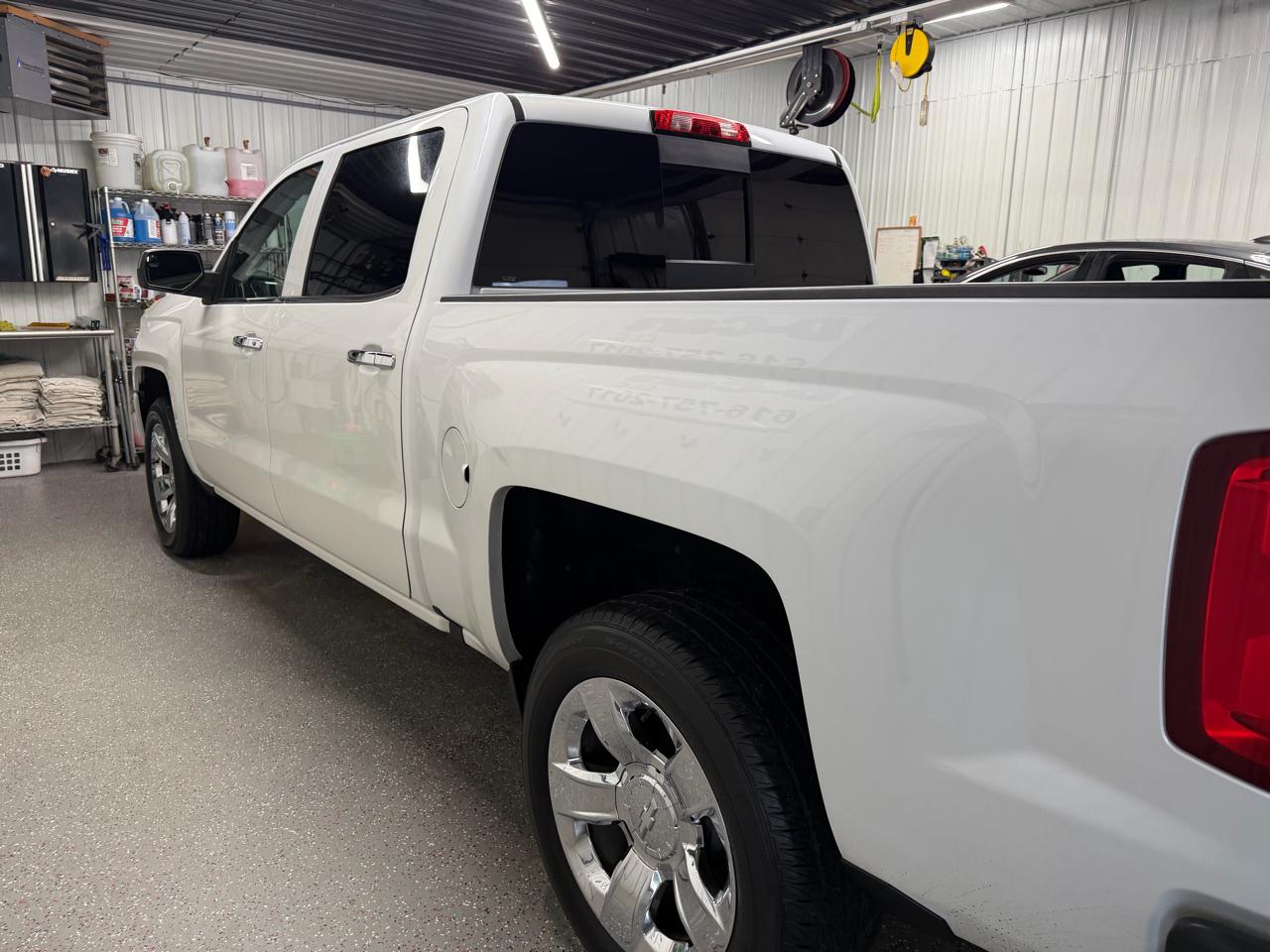 Chevrolet Silverado 1500 4WD Crew Cab 143.5" LTZ 2017