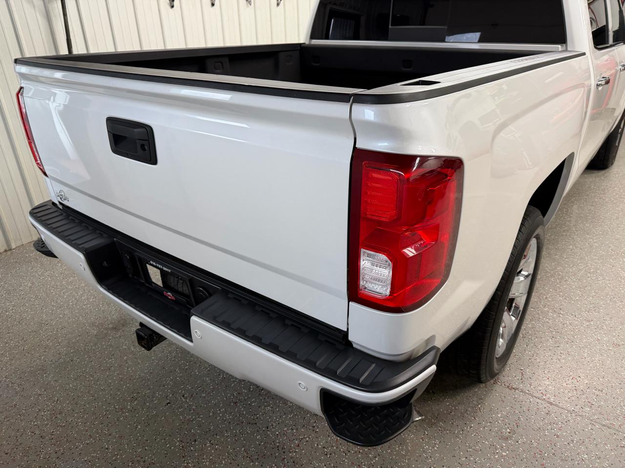 Chevrolet Silverado 1500 4WD Crew Cab 143.5" LTZ 2017