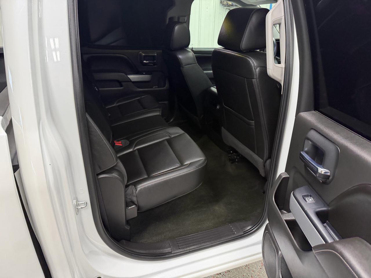 Chevrolet Silverado 1500 4WD Crew Cab 143.5" LTZ 2017