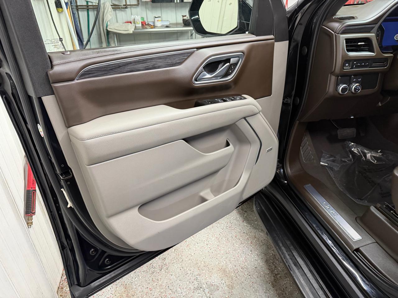 GMC Yukon XL SLT 2WD 2021