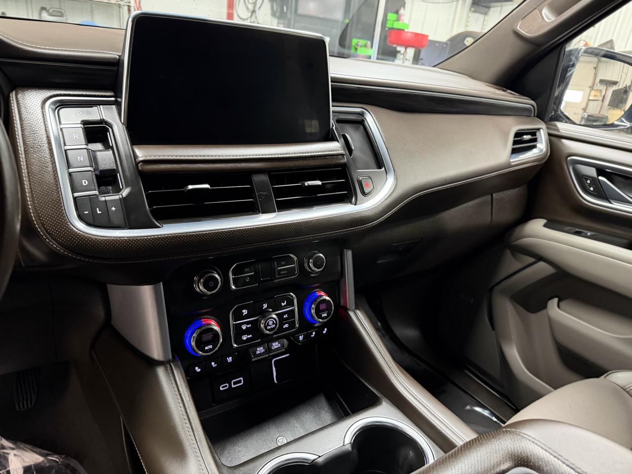 GMC Yukon XL SLT 2WD 2021