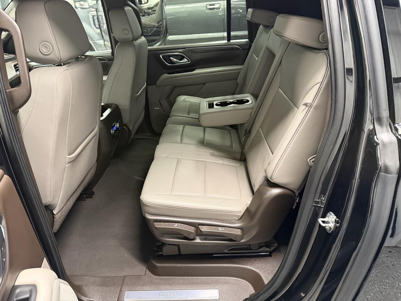 GMC Yukon XL SLT 2WD 2021