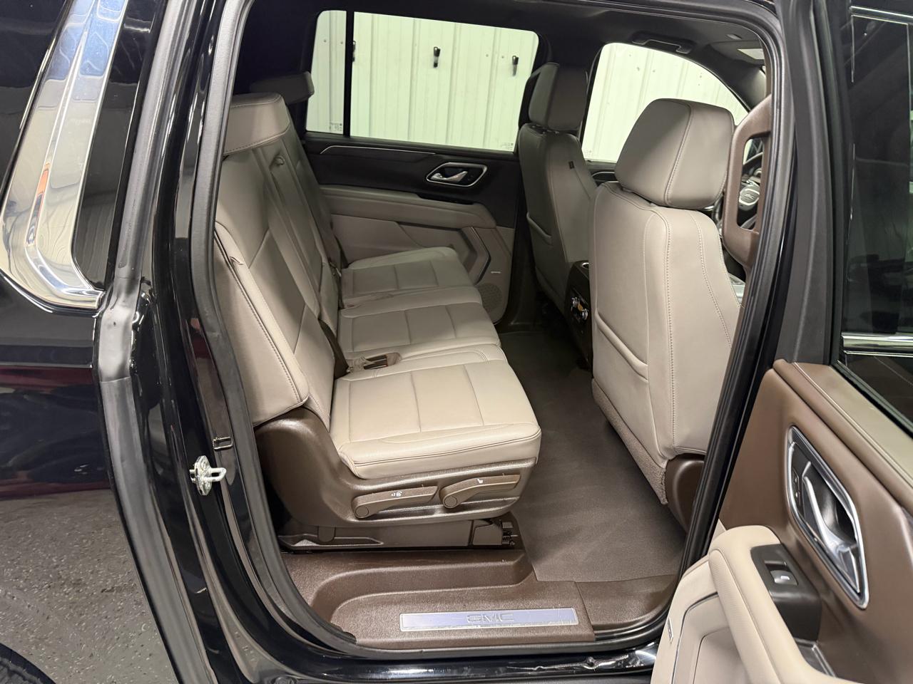 GMC Yukon XL SLT 2WD 2021