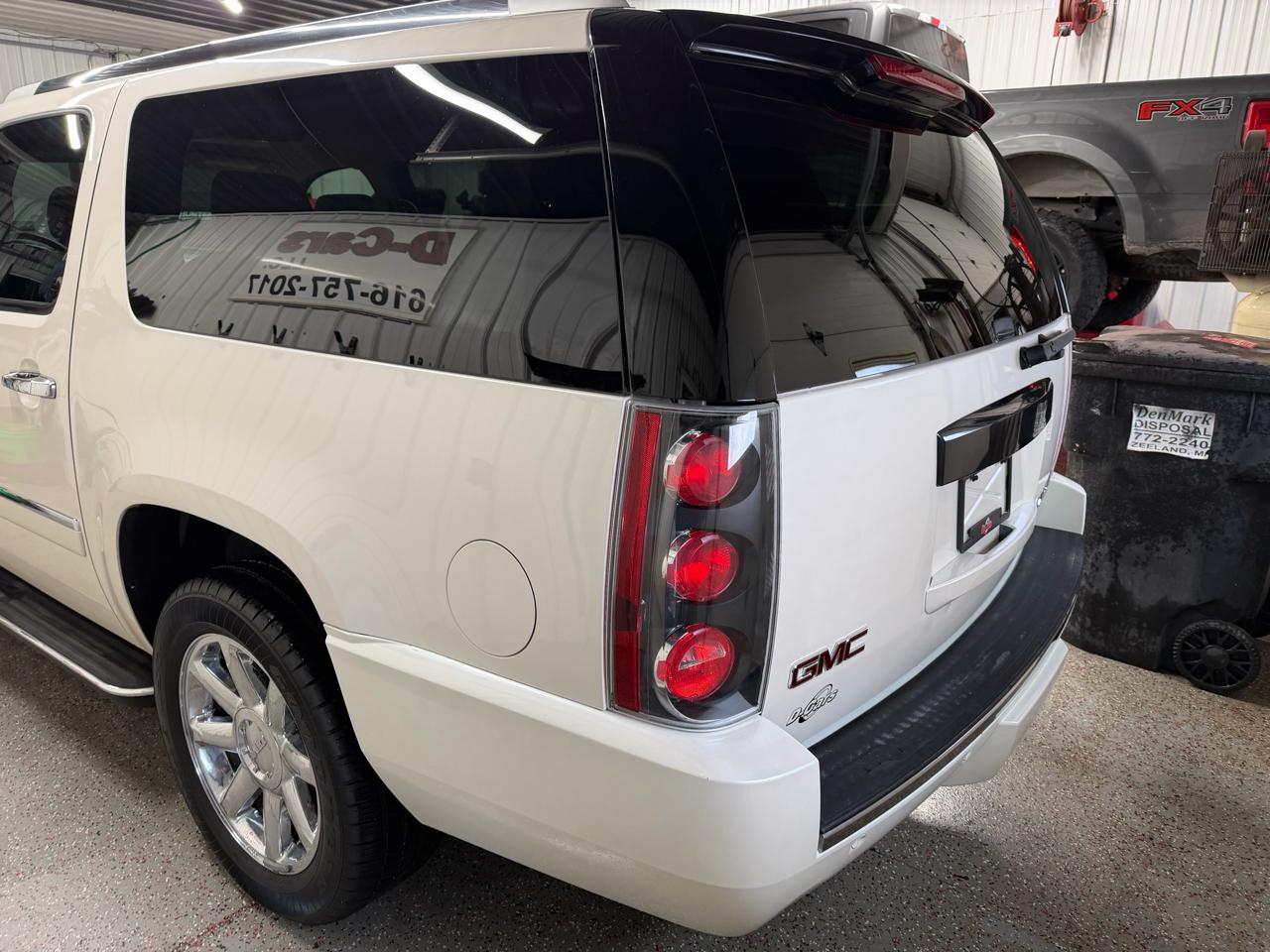 GMC Yukon Denali XL 4WD 2013