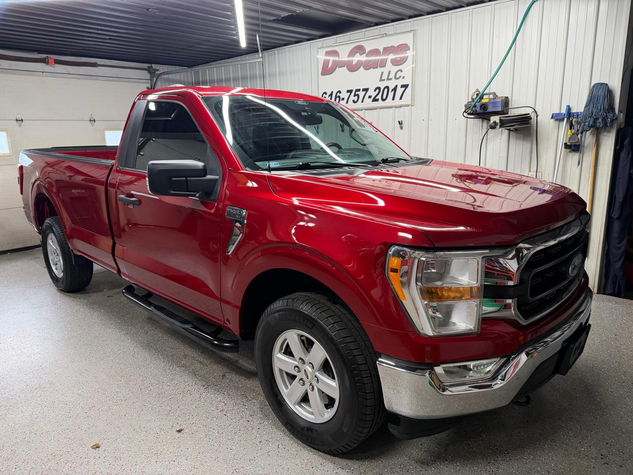 Ford F-150 4WD Reg Cab 145" XLT 2021