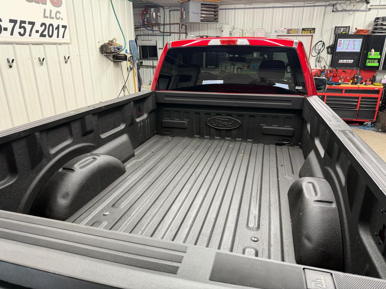 Ford F-150 4WD Reg Cab 145" XLT 2021