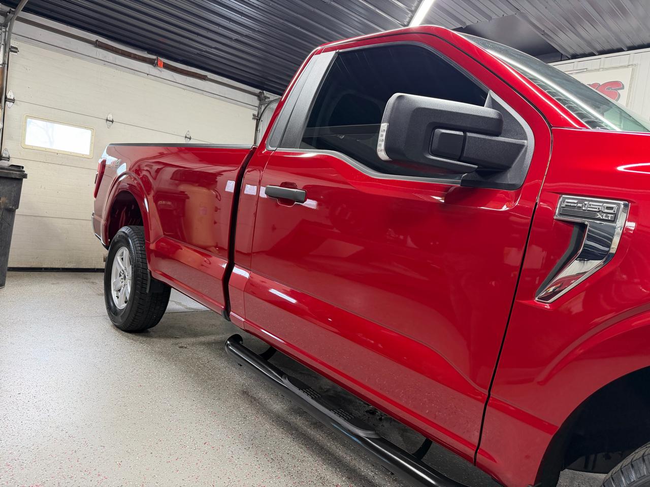 Ford F-150 4WD Reg Cab 145" XLT 2021