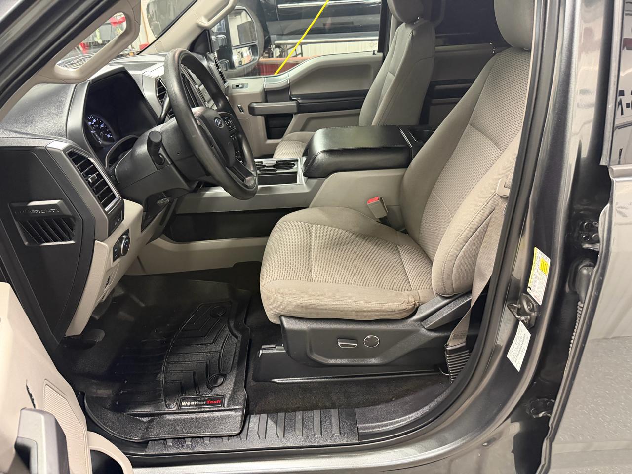 Ford F-250 SD XLT Crew Cab 4WD 2018