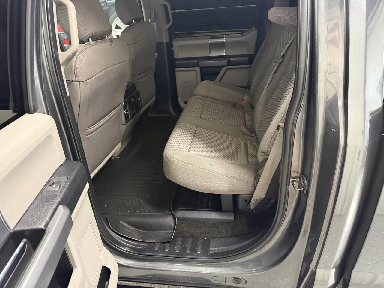 Ford F-250 SD XLT Crew Cab 4WD 2018