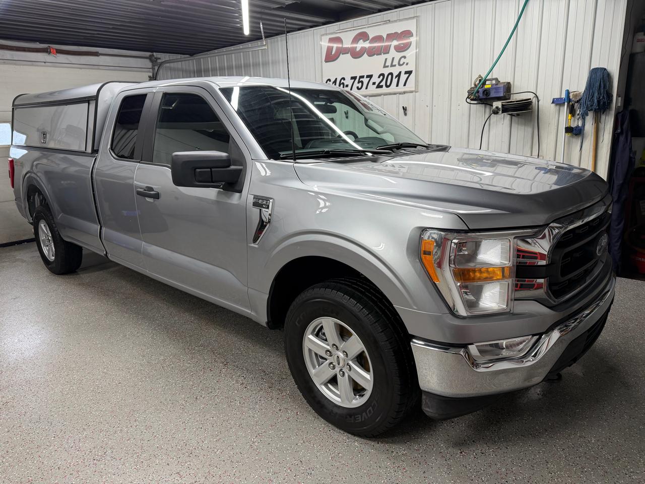 Ford F-150 4WD SuperCab 163" XLT w/Mid-Box Prep 2022