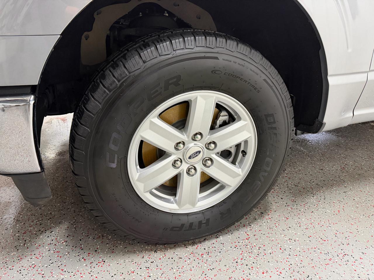 Ford F-150 4WD SuperCab 163" XLT w/Mid-Box Prep 2022