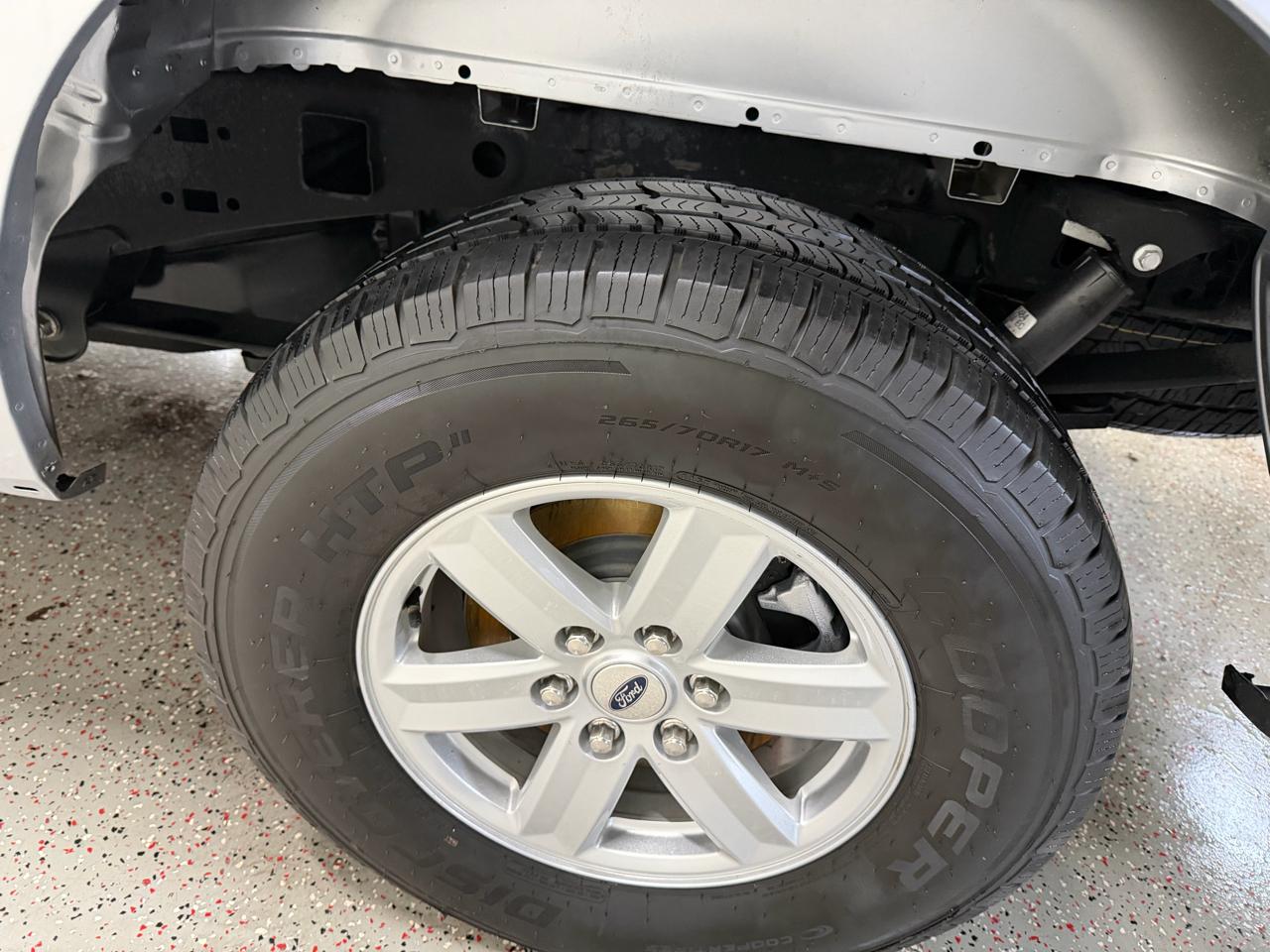 Ford F-150 4WD SuperCab 163" XLT w/Mid-Box Prep 2022