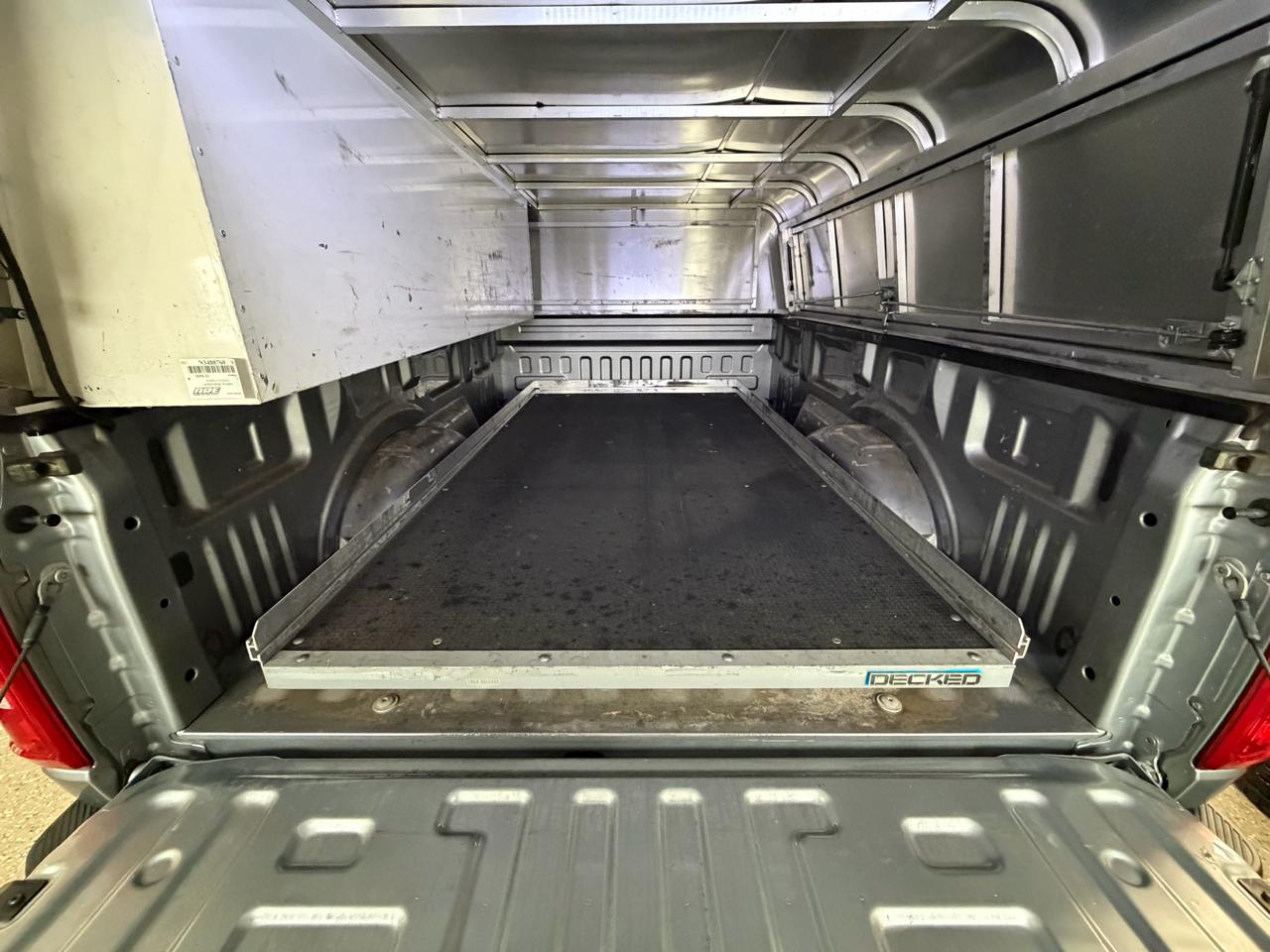 Ford F-150 4WD SuperCab 163" XLT w/Mid-Box Prep 2022