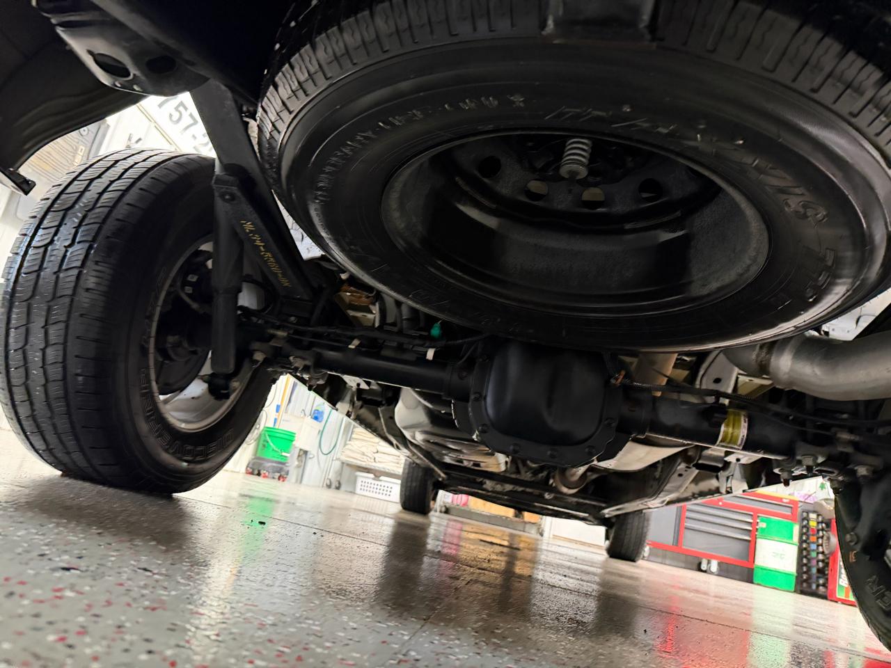 Ford F-150 4WD SuperCab 163" XLT w/Mid-Box Prep 2022