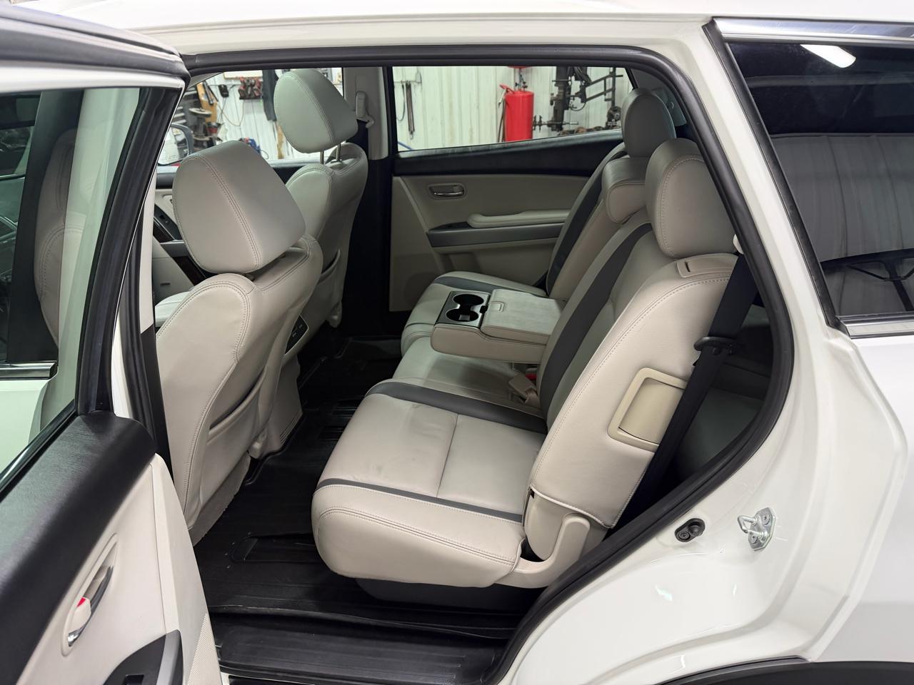 Mazda CX-9 Grand Touring AWD 2010