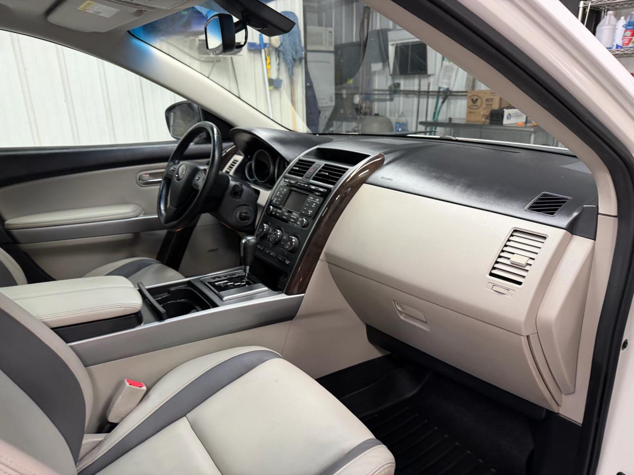 Mazda CX-9 Grand Touring AWD 2010