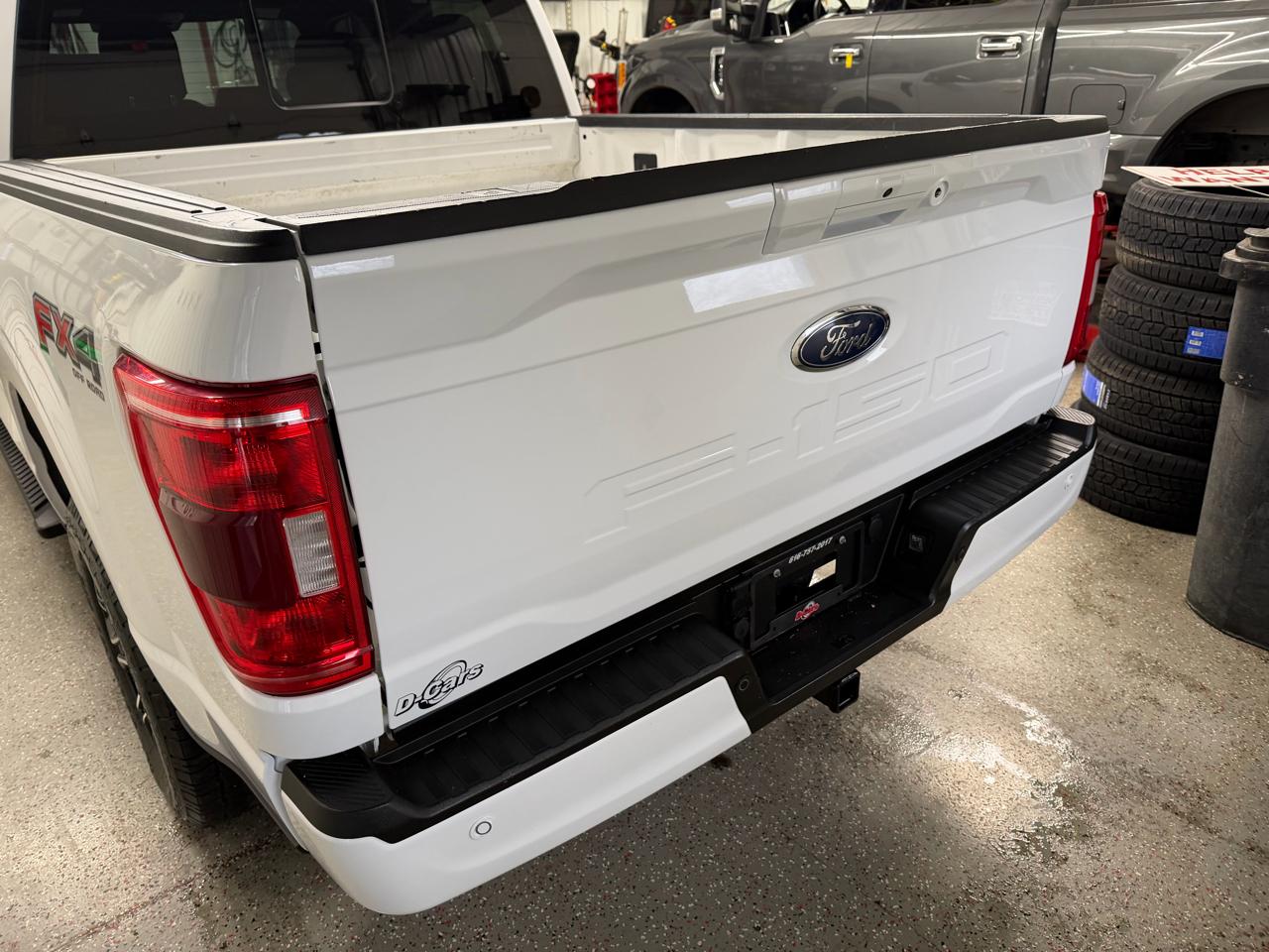 Ford F-150 4WD SuperCrew 145" XLT 2021